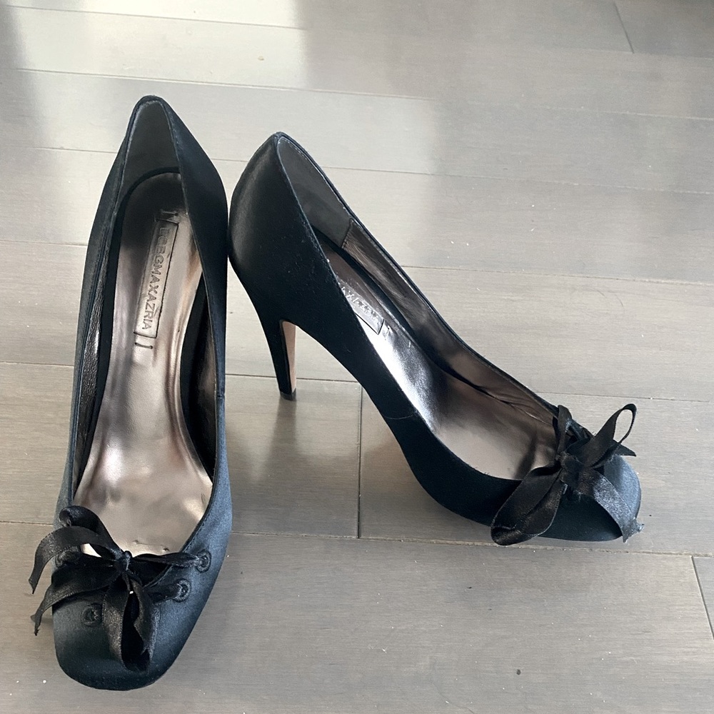 BCBG heels size 9